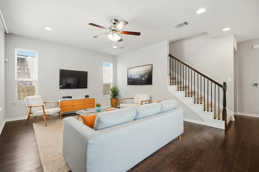 9001 Palmito Drive Austin TX 78717