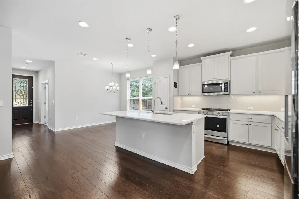 9001 Palmito Drive Austin TX 78717