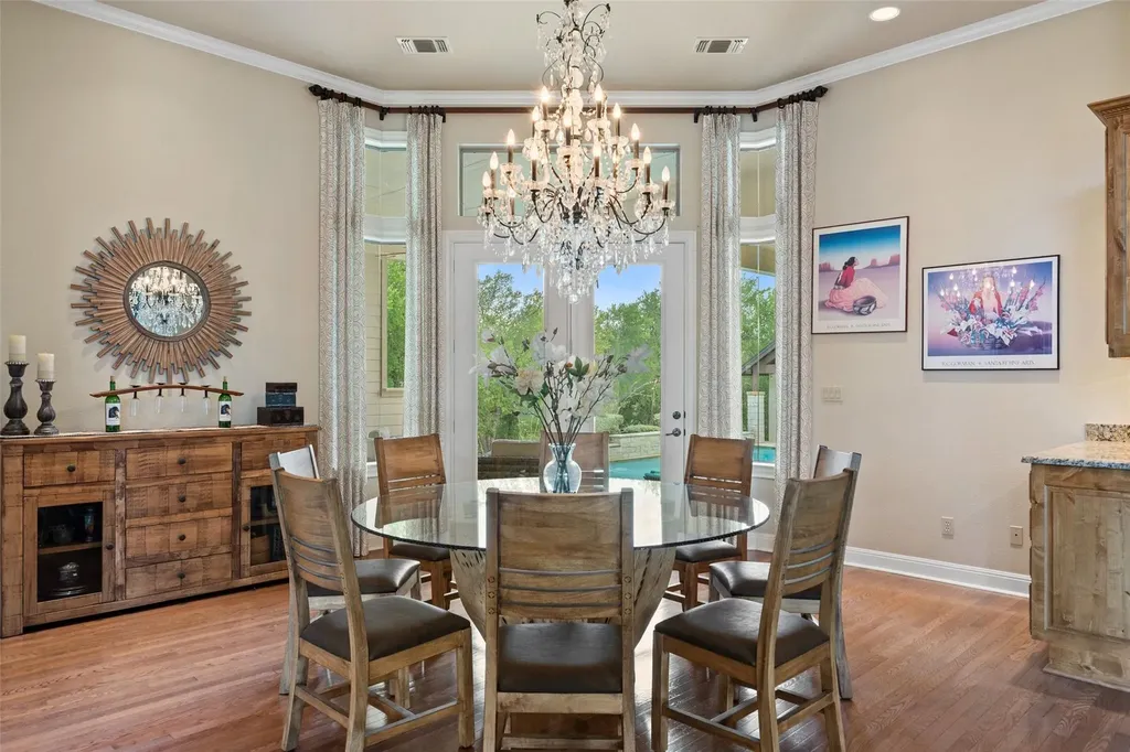 208 Hacienda Place Dripping Springs TX 78620