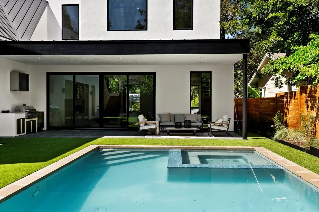 1702 W 30th Street Austin TX 78703