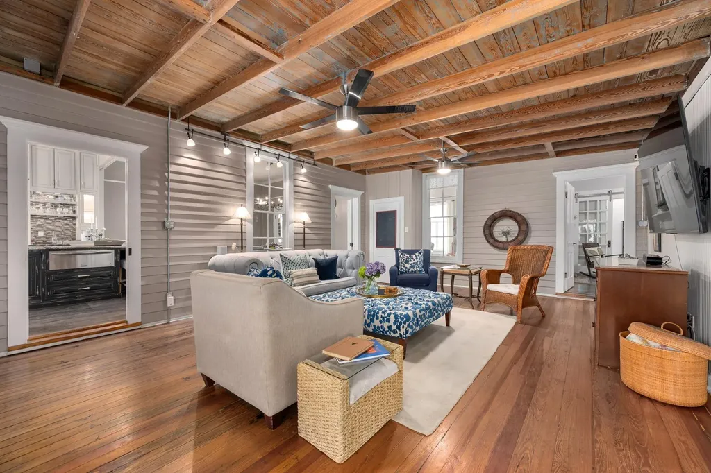 603 E 7th Street Georgetown TX 78626