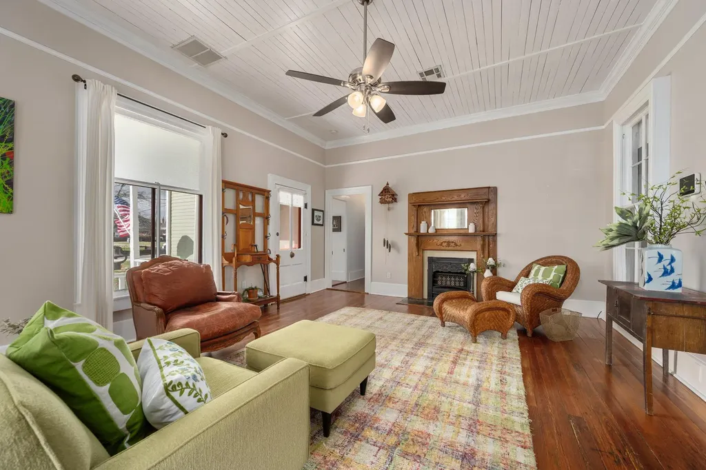 603 E 7th Street Georgetown TX 78626