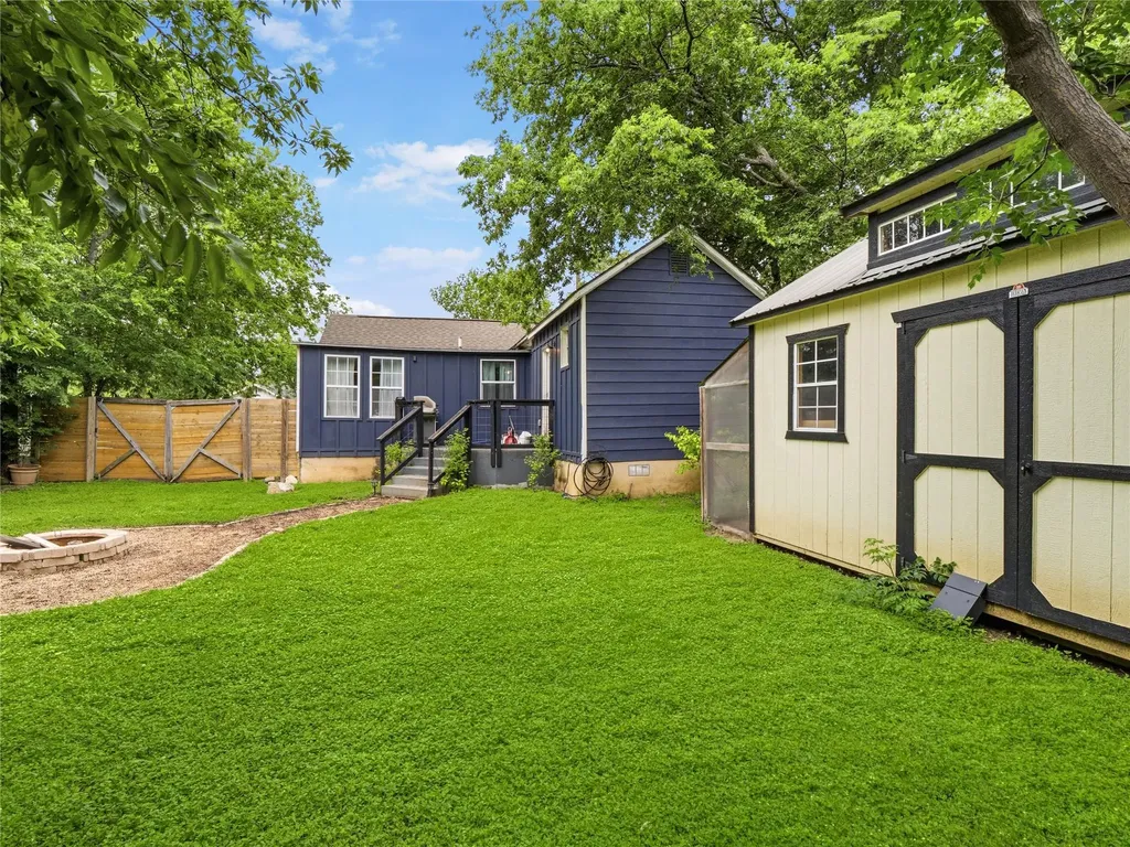 2007 S Church Street Georgetown TX 78626