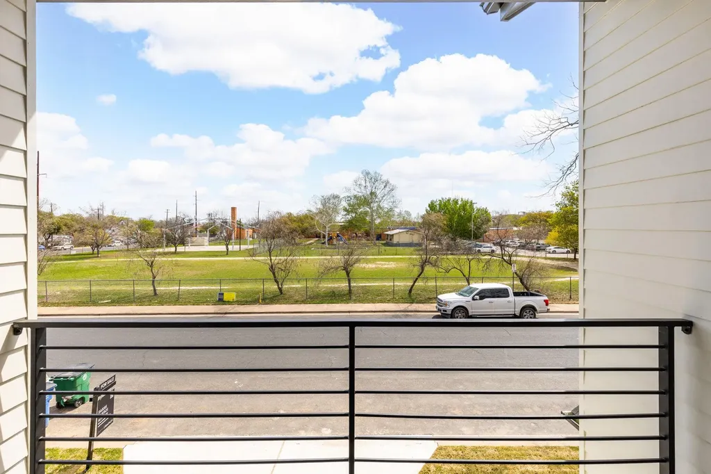 408 Linden Austin TX 78702