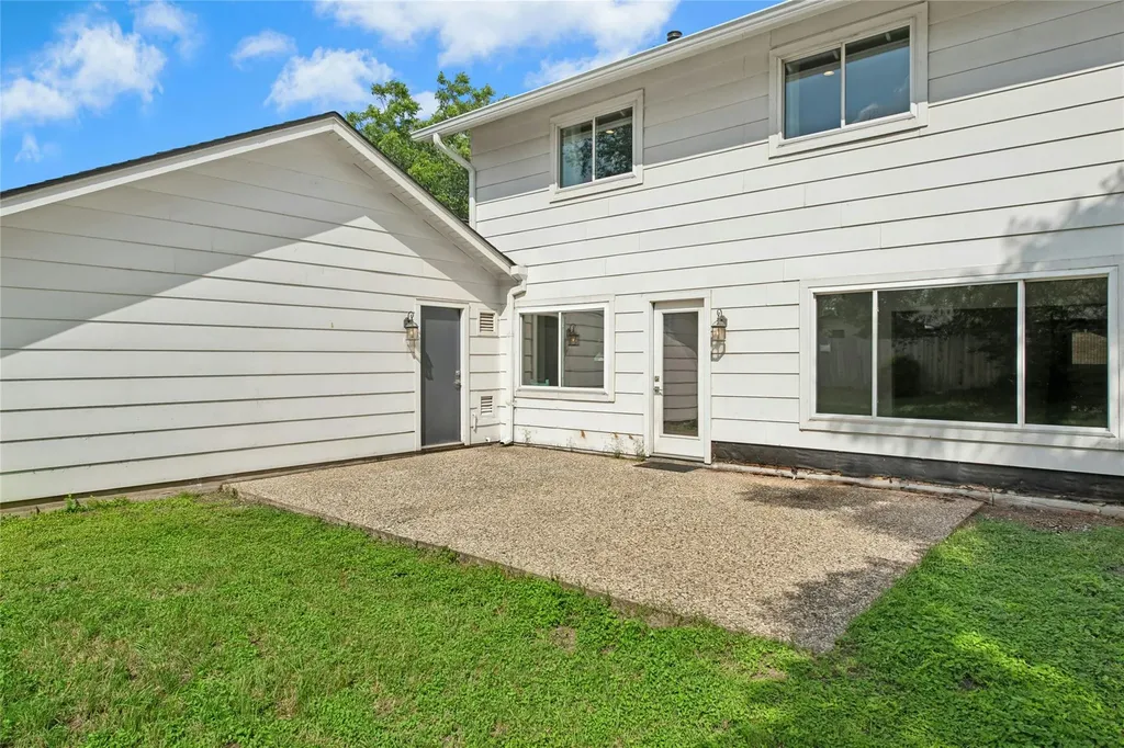 10101 Parkfield Drive Austin TX 78758