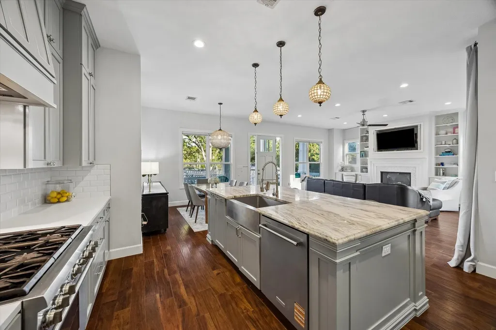 4204 Rosedale Avenue Austin TX 78756