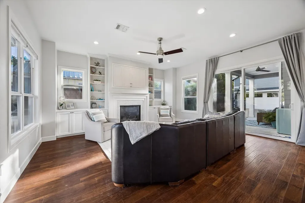 4204 Rosedale Avenue Austin TX 78756