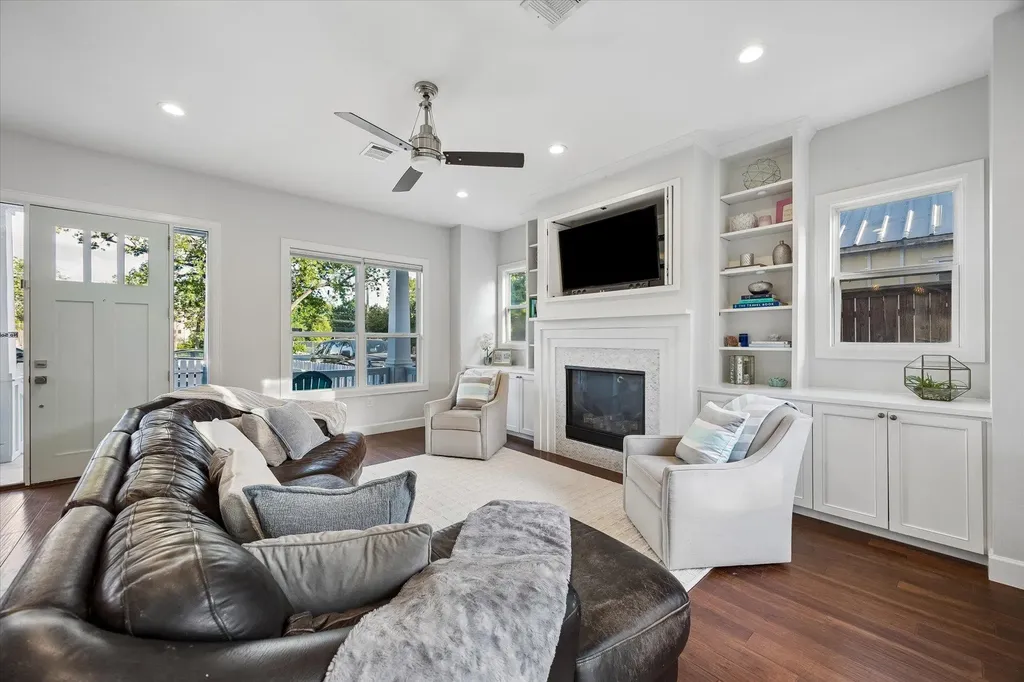 4204 Rosedale Avenue Austin TX 78756