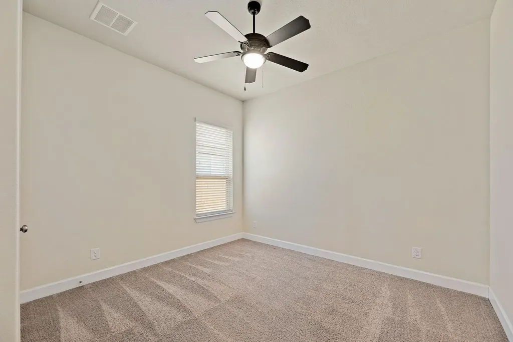 912 Isaias Drive Leander TX 78641