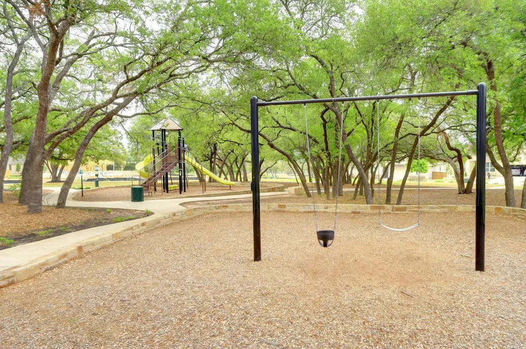 912 Isaias Drive Leander TX 78641