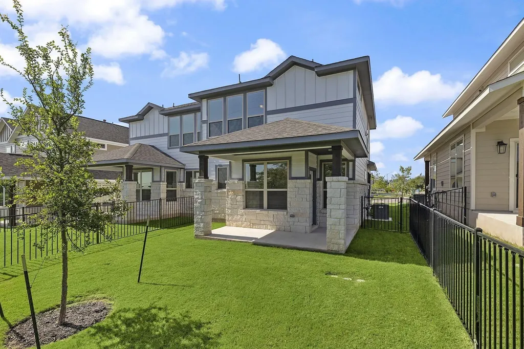 2204A Cornfield Drive Pflugerville TX 78660
