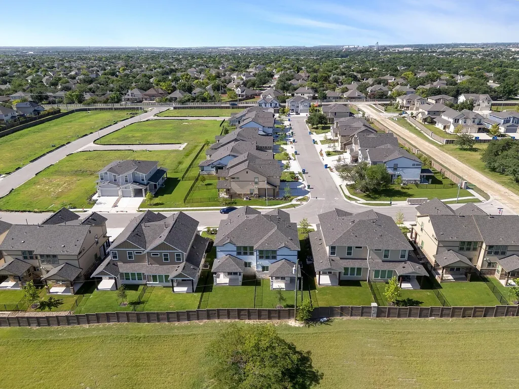 2204A Cornfield Drive Pflugerville TX 78660