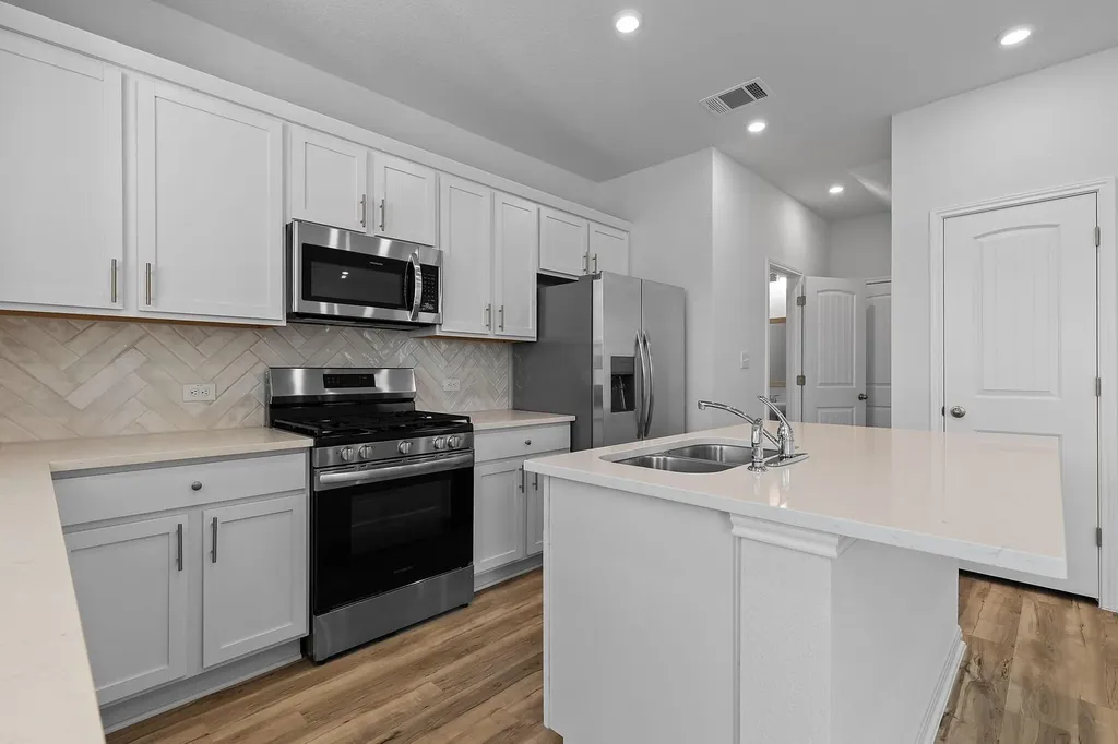 2204A Cornfield Drive Pflugerville TX 78660
