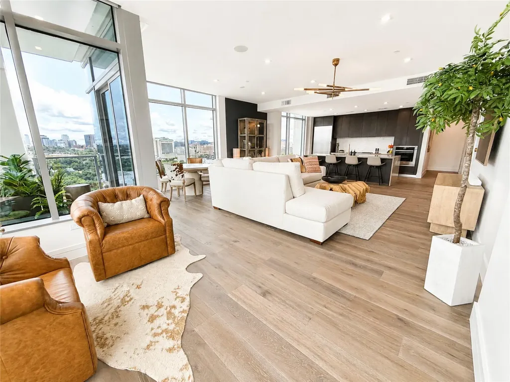 501 West Avenue Austin TX 78701