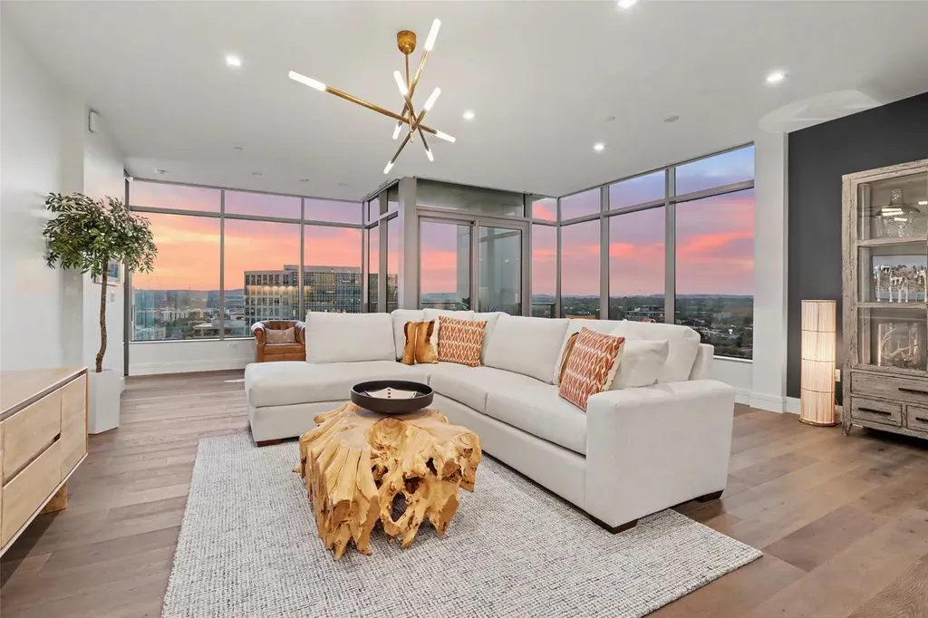 501 West Avenue Austin TX 78701