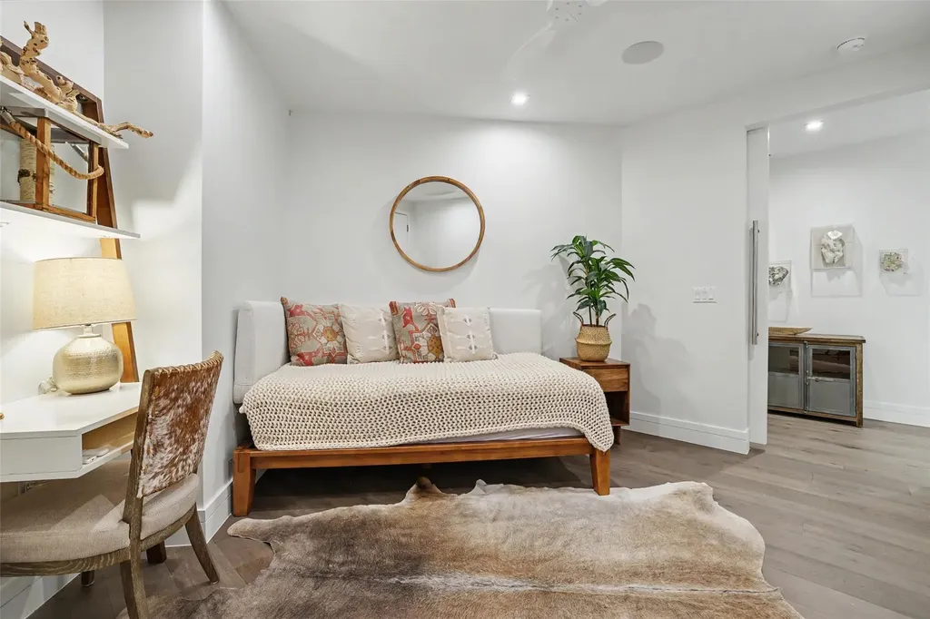 501 West Avenue Austin TX 78701