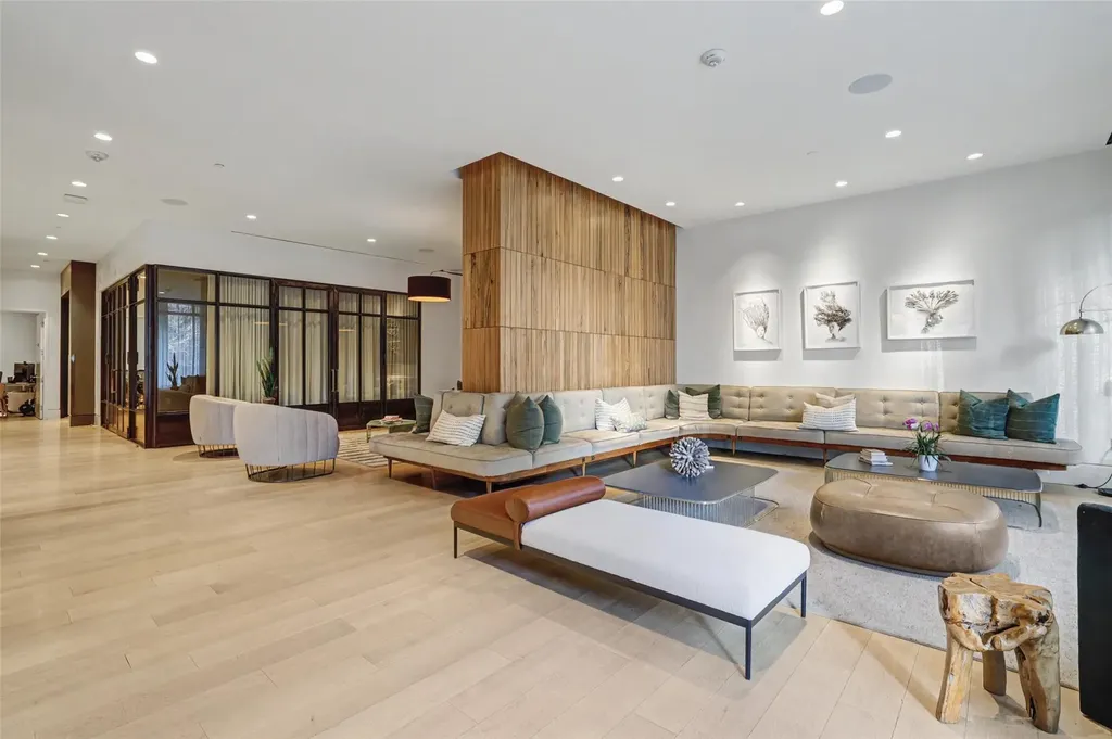 501 West Avenue Austin TX 78701