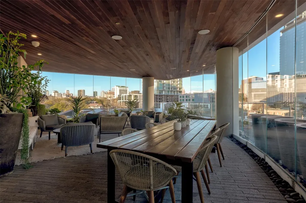501 West Avenue Austin TX 78701