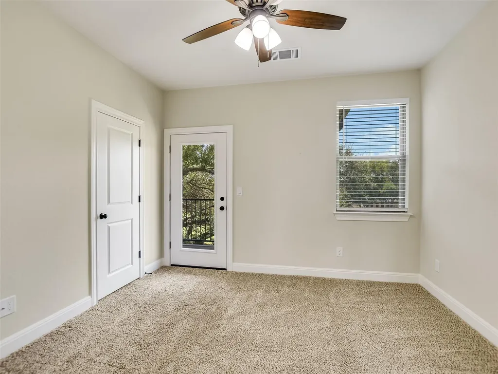 18803 Hogan Circle Lago Vista TX 78645