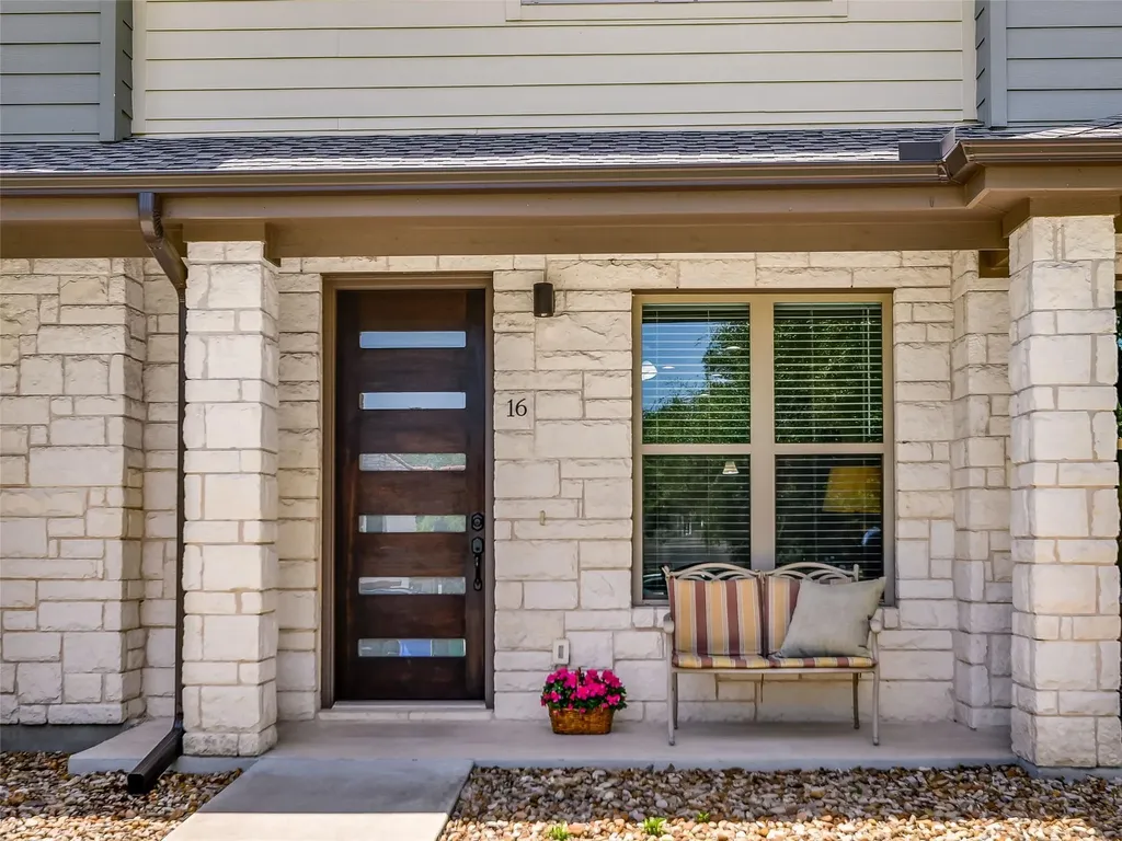 18803 Hogan Circle Lago Vista TX 78645