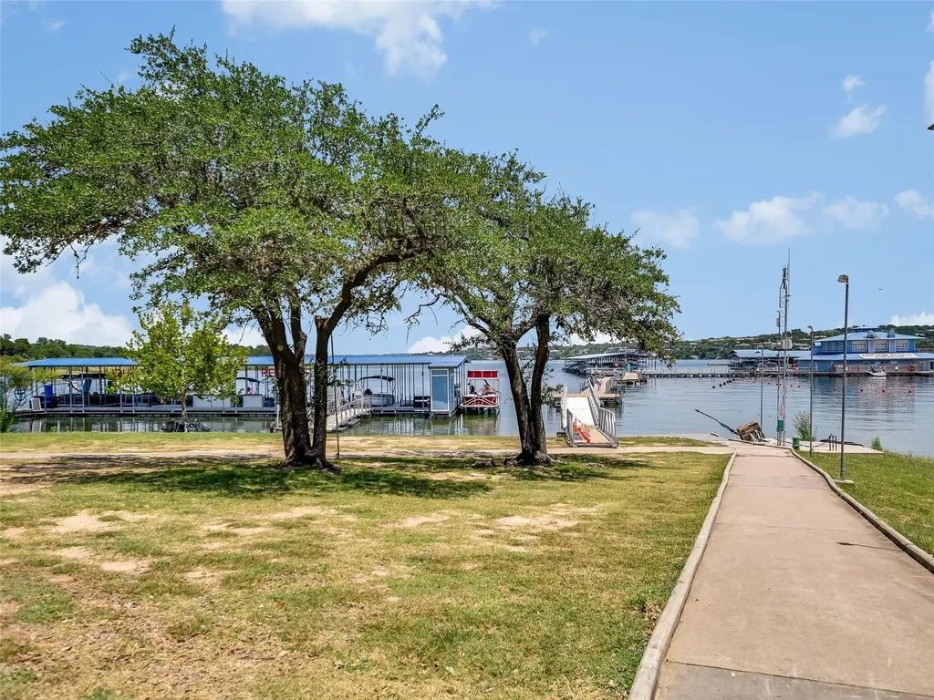 18803 Hogan Circle Lago Vista TX 78645