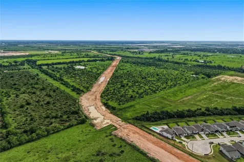 30241 Burton Cemetery Road Waller TX 77484
