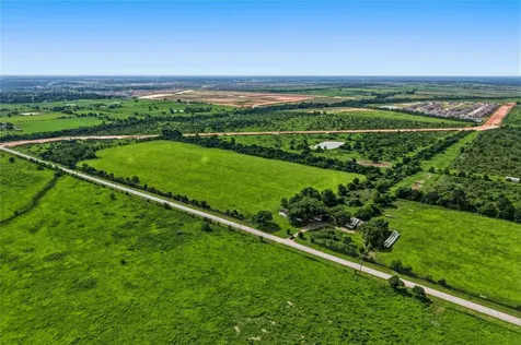 30241 Burton Cemetery Road Waller TX 77484