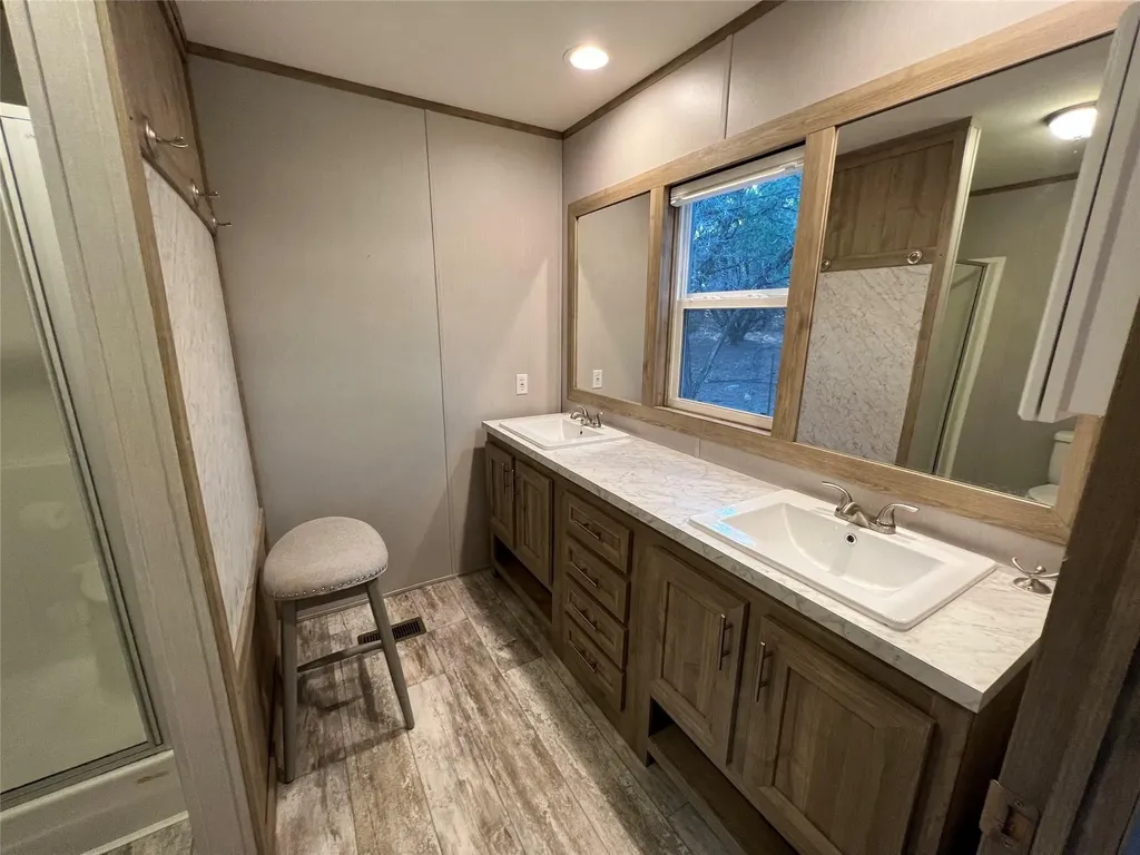 11369 Mountain Top Circle Jonestown TX 78645