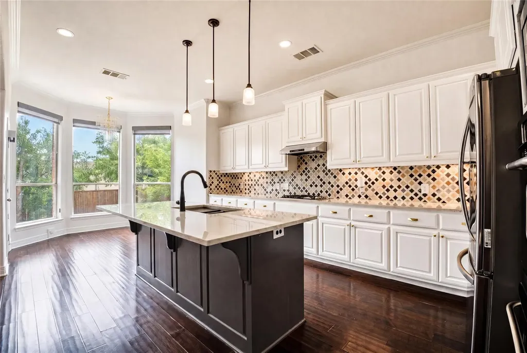 2260 Fernspring Drive Round Rock TX 78665