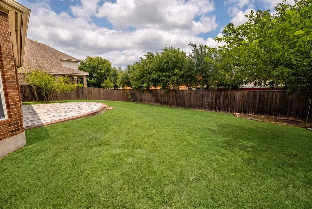 2260 Fernspring Drive Round Rock TX 78665