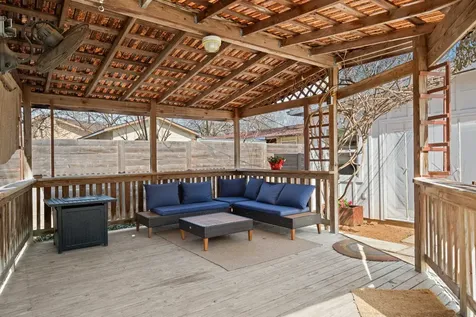 6304 Peggy Street Austin TX 78723
