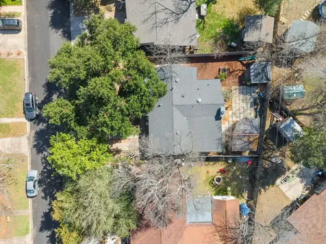 6304 Peggy Street Austin TX 78723