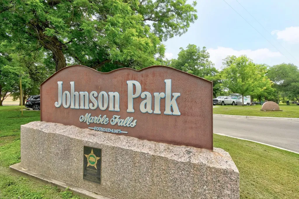 188 Turkey Run Marble Falls TX 78654