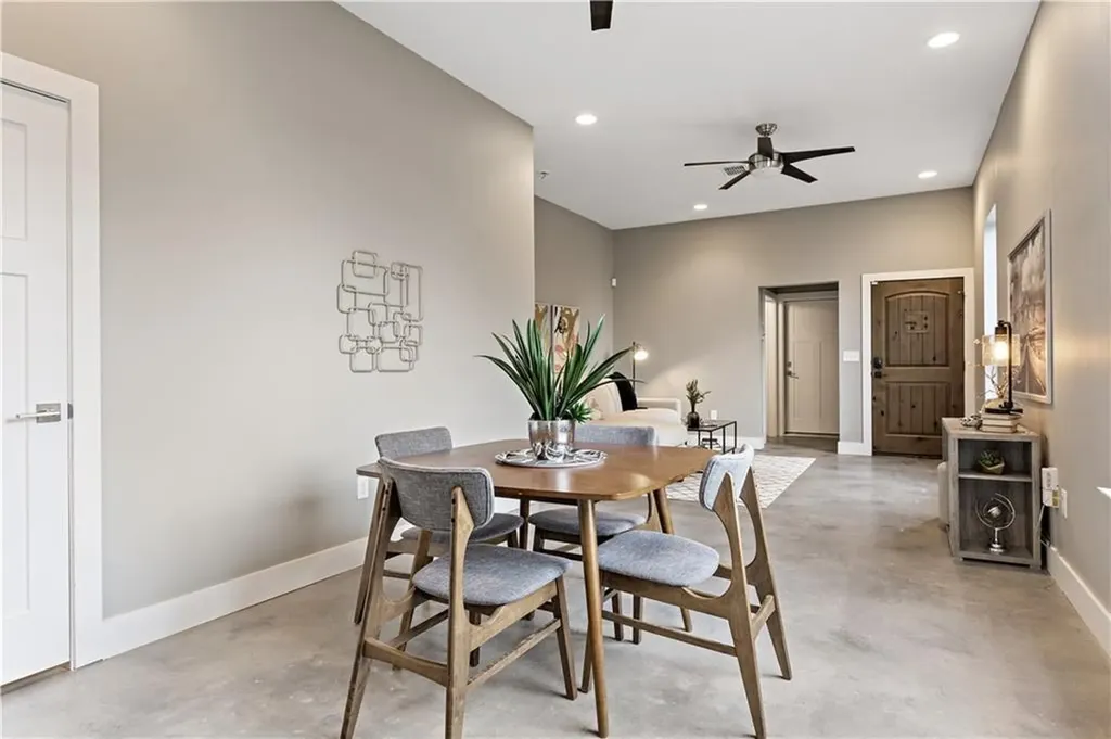 5109 Lott Avenue Austin TX 78721