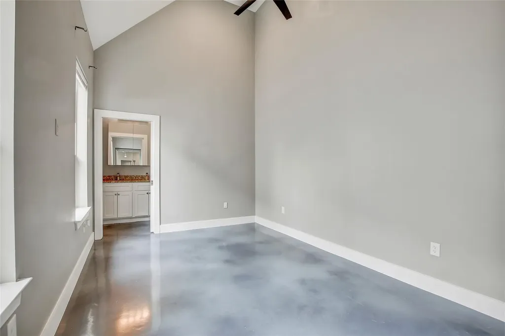 5109 Lott Avenue Austin TX 78721