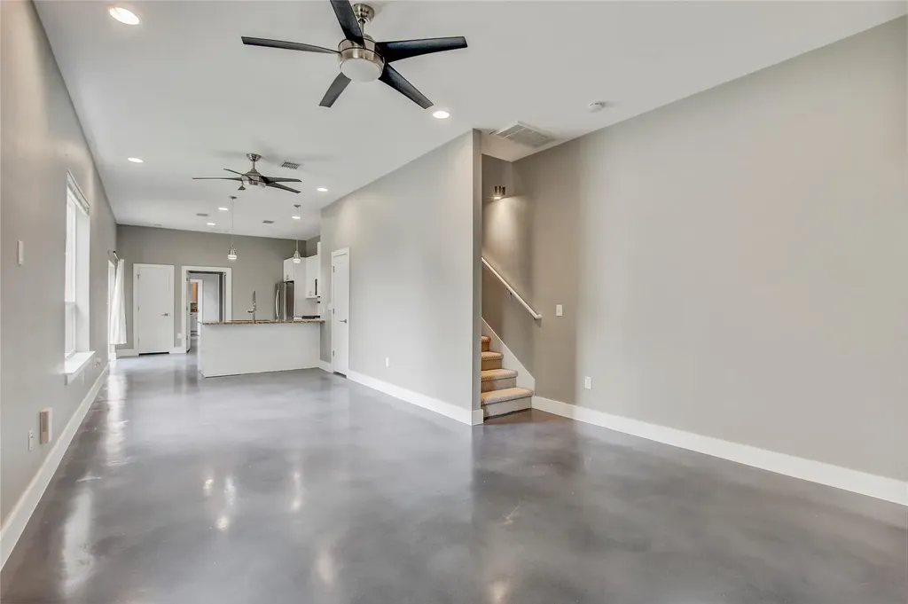 5109 Lott Avenue Austin TX 78721