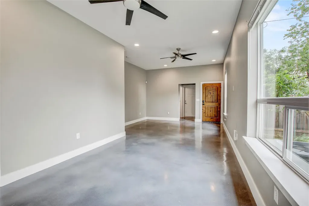 5109 Lott Avenue Austin TX 78721