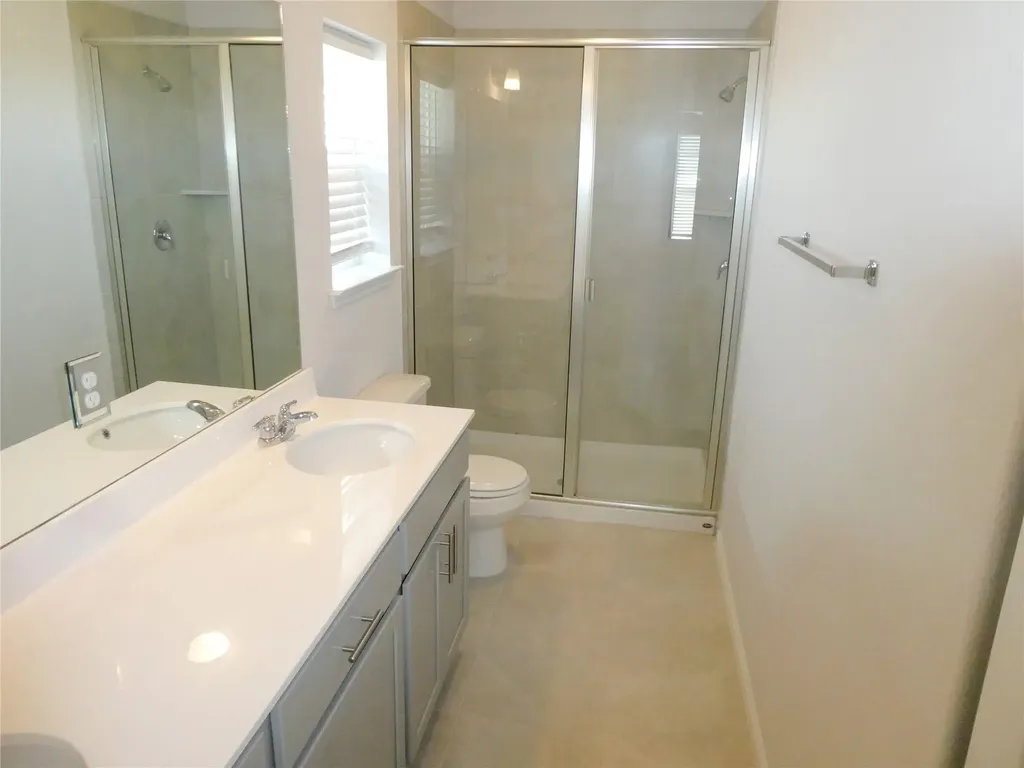 10906 Sentinel Drive Austin TX 78747