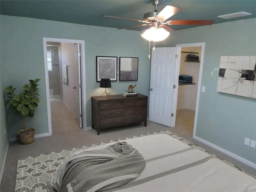 10906 Sentinel Drive Austin TX 78747