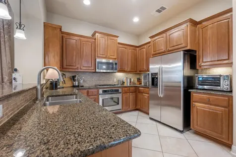 2813 University Club Drive Austin TX 78732