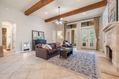 2813 University Club Drive Austin TX 78732