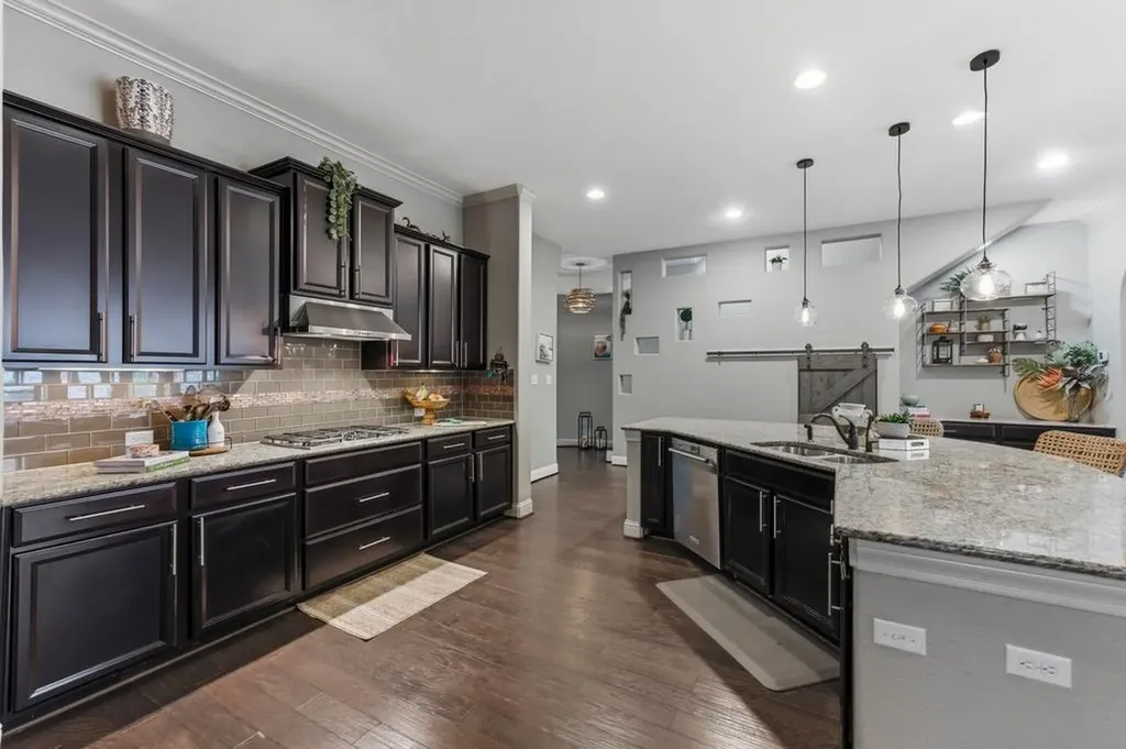 5425 Cherokee Draw Road Austin TX 78738