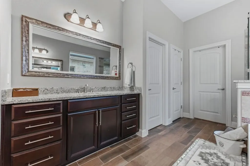 5425 Cherokee Draw Road Austin TX 78738