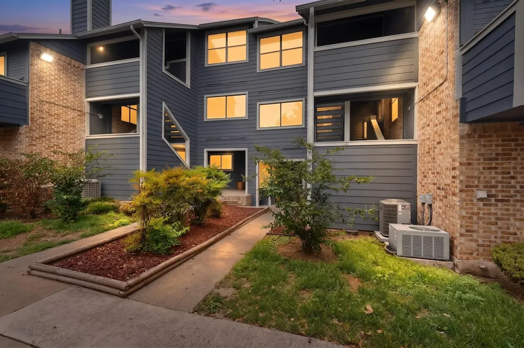 2500 Burleson Road Austin TX 78741