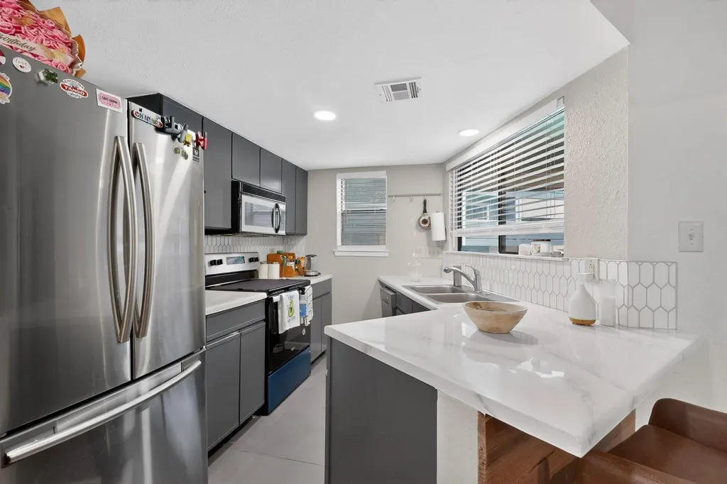 2500 Burleson Road Austin TX 78741