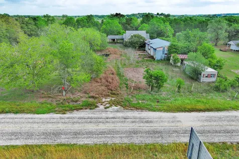 2603 Tx-71 Highway La Grange TX 78945