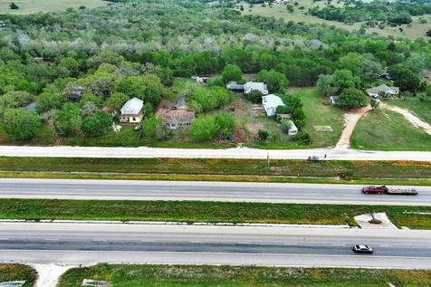 2603 Tx-71 Highway La Grange TX 78945