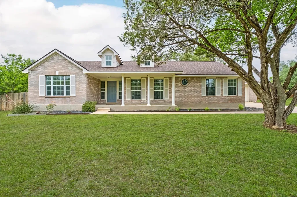 9104 Elm Creek Cove Austin TX 78736