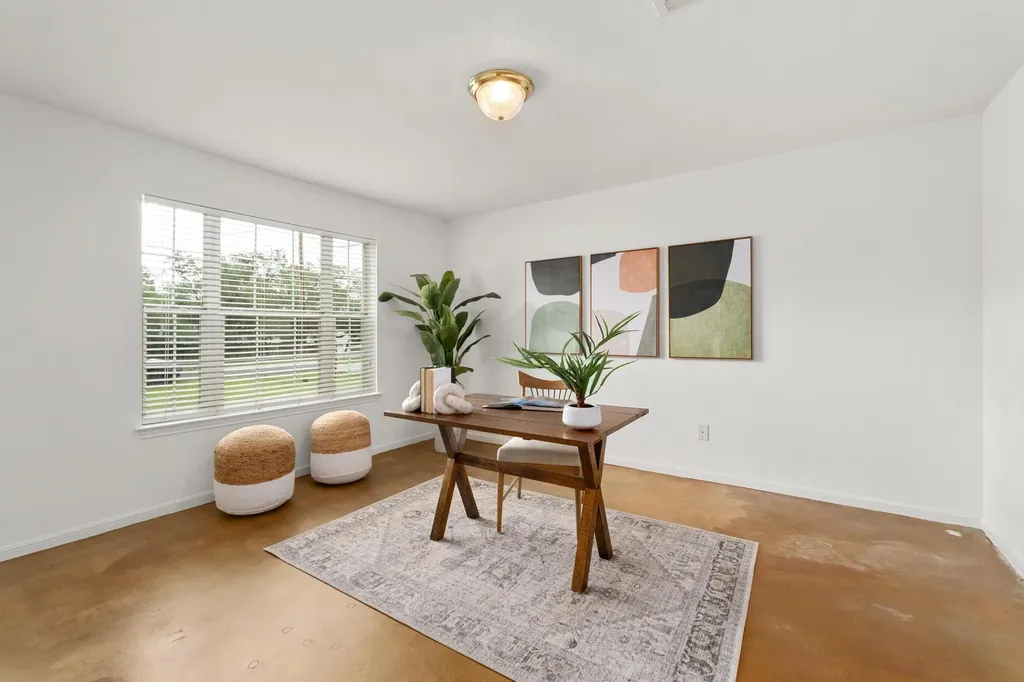 9104 Elm Creek Cove Austin TX 78736