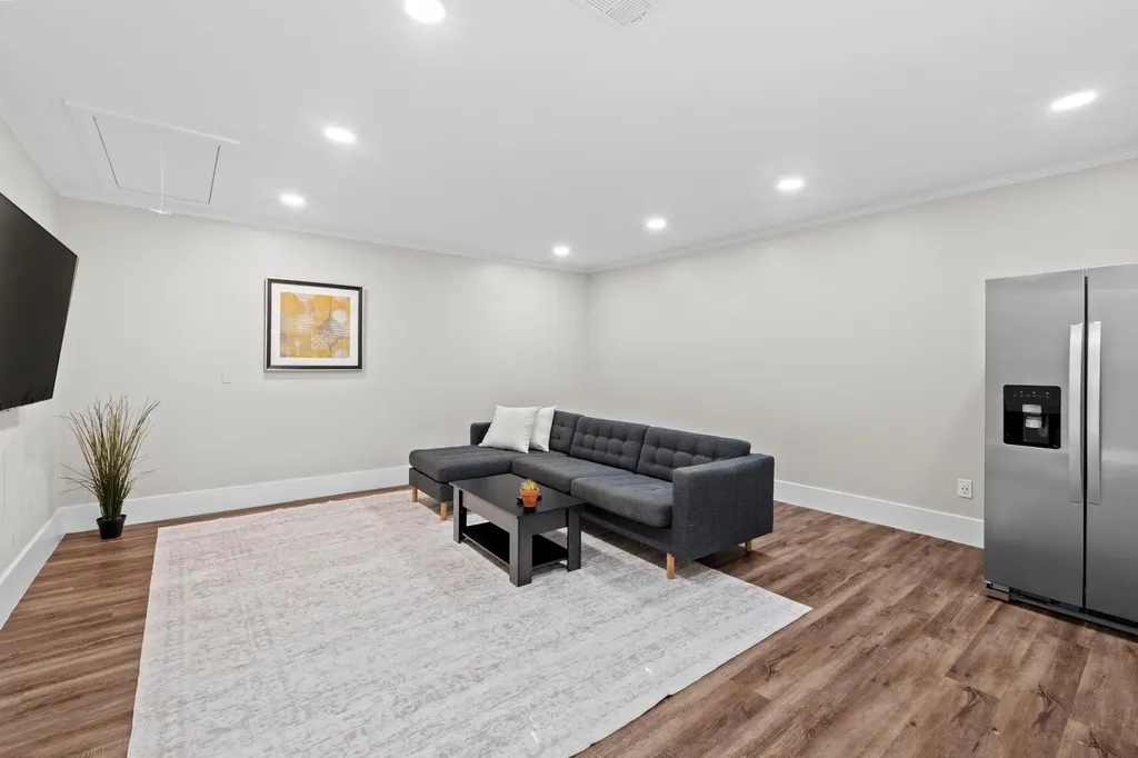11811 Rotherham Drive Austin TX 78753